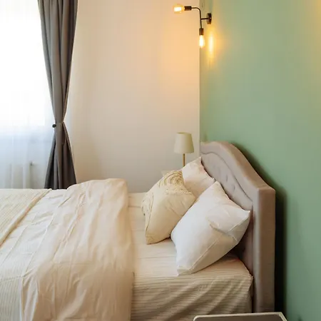 Monte Carlo Visage Апартаменти *