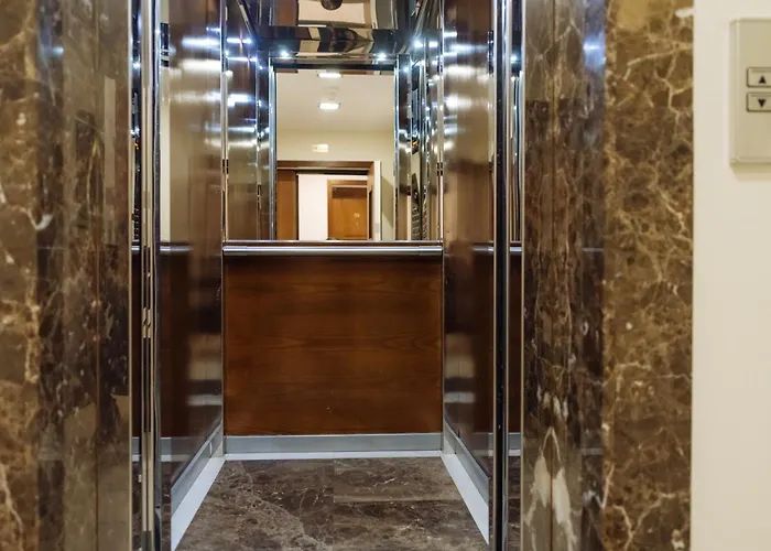 Monte Carlo Visage Bükreş